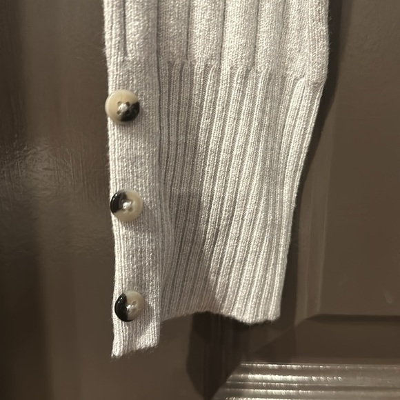 NWT Evolution by Cyrus sweater size S - Picture 4 of 4